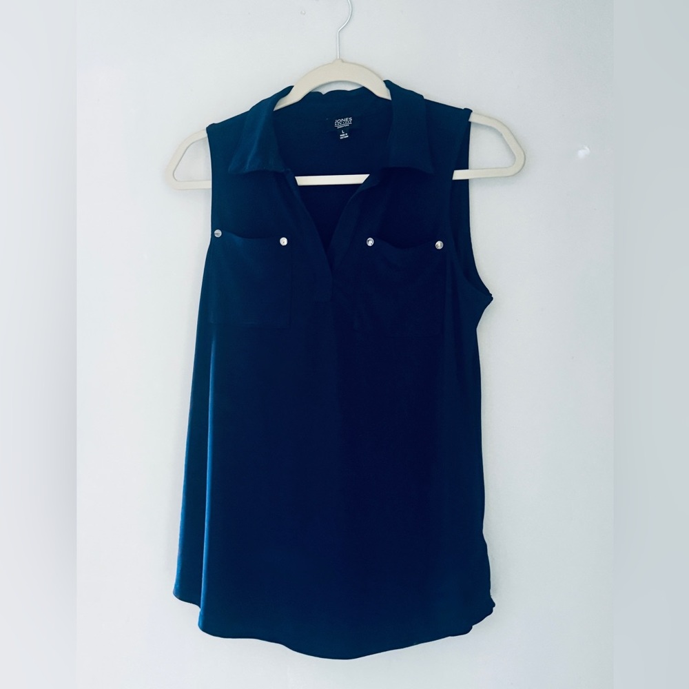 Jones New York Dark Blue Sleeveless Blouse